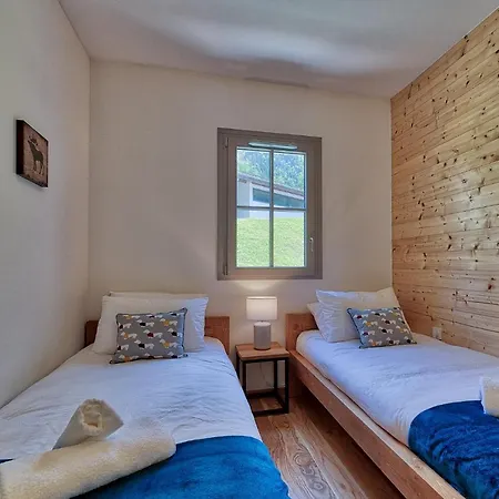 Base Camp: Ferme De Montenvers * Chamonix